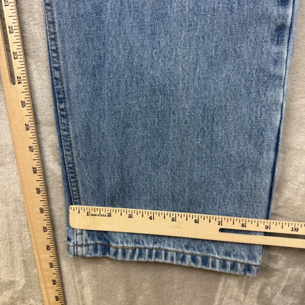Levis shipping fast